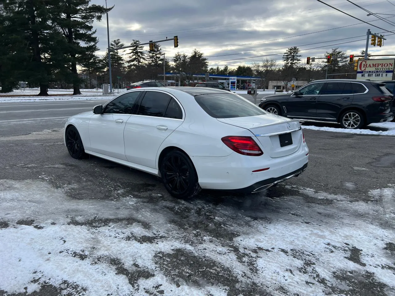 MERCEDES-BENZ E 300 4MATIC