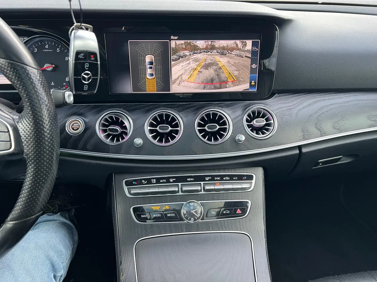 MERCEDES-BENZ E 300 4MATIC