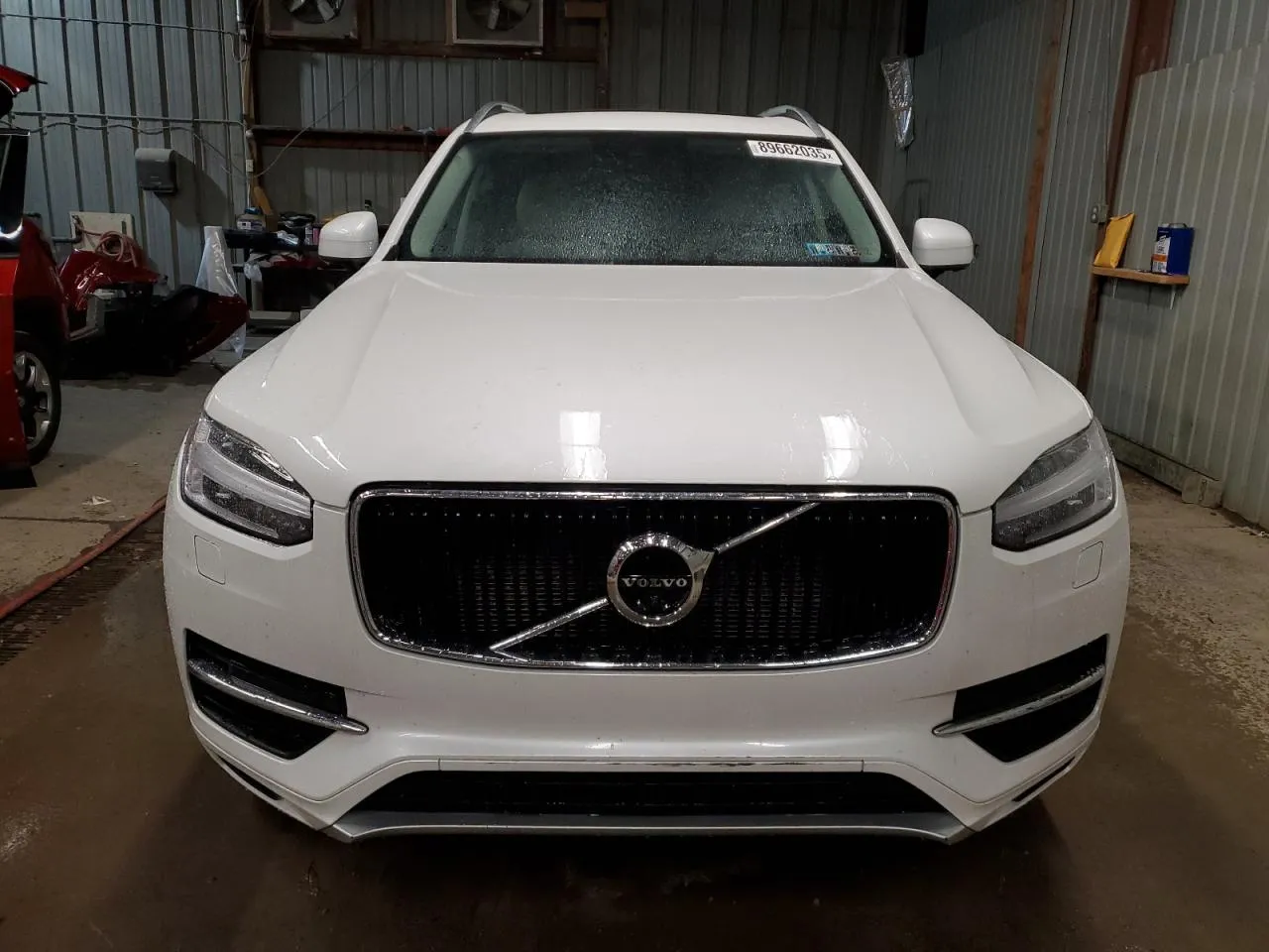 VOLVO XC90 T8 MOMENTUM
